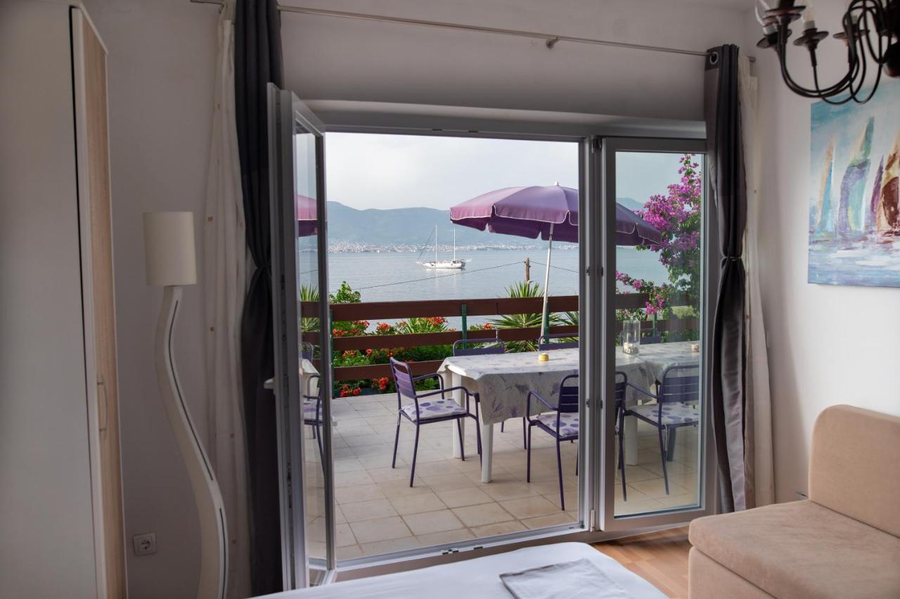 Villa Fjaba - By The Sea - With The Big Terraces & Great Sea View Trogir Exterior photo